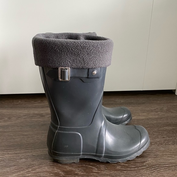 Hunter - Women's Original Short Gloss Rain Boots - Picture 2 of 4